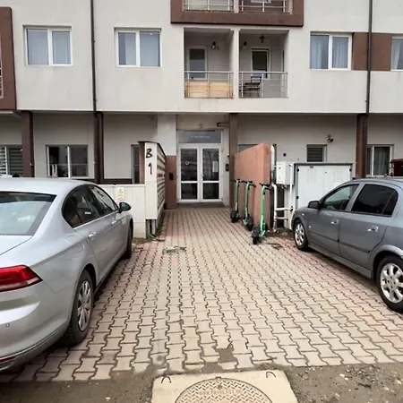 Coresi Bright Apartment Brasov
